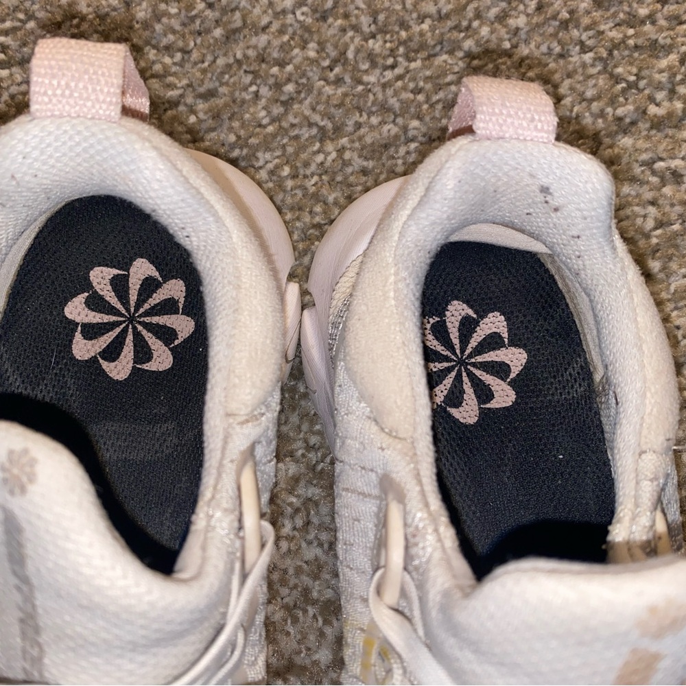 Nike shoes